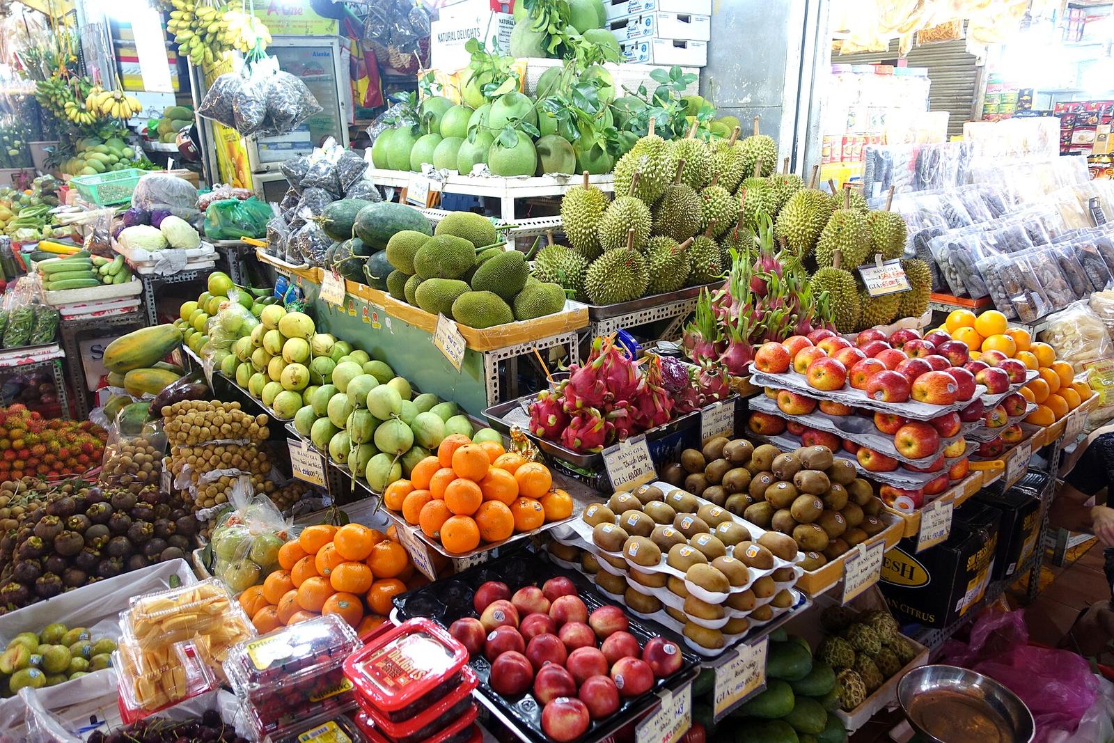 Discover Ho Chi Minh's Top Farmers Markets and July's Freshest Produce